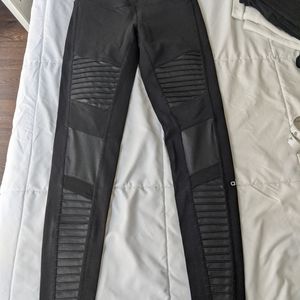 Alo moto leggings